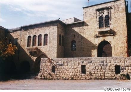 Baakleen, Hamadeh Palace